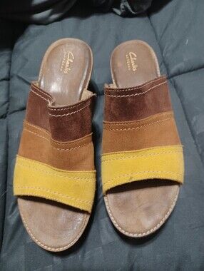 Clarks Women's Suede Tri-Stripe Slide Sandals in Brown, Tan & Yellow